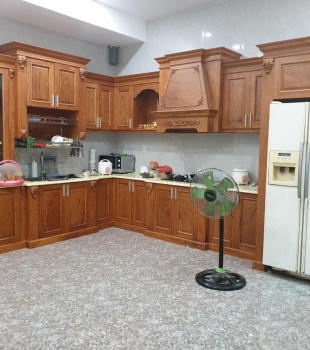 Thiết Kế - Thi Công Kệ Bếp KB001 Gõ Đỏ